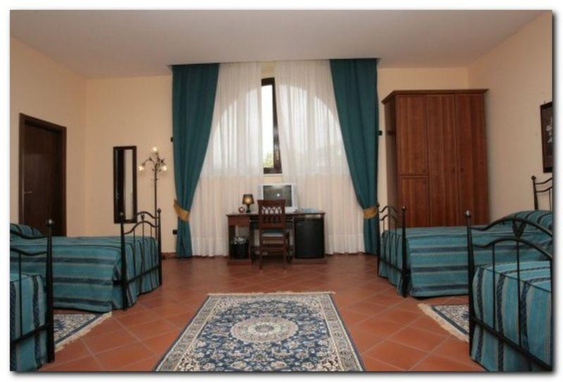 Grand Hotel Capodimonte Наполи Екстериор снимка
