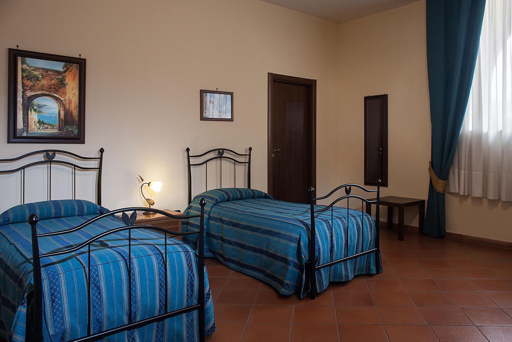 Grand Hotel Capodimonte Наполи Екстериор снимка
