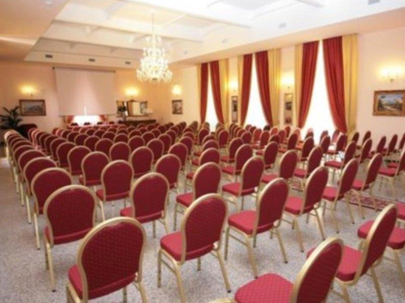 Grand Hotel Capodimonte Наполи Екстериор снимка