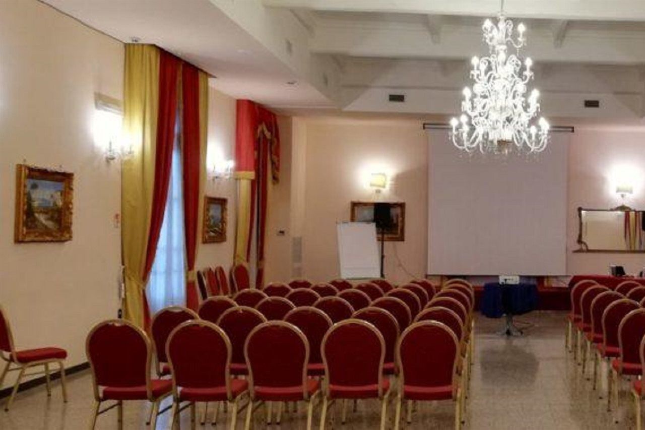 Grand Hotel Capodimonte Наполи Екстериор снимка